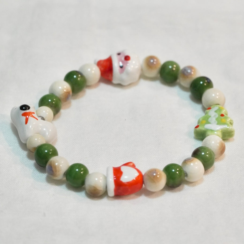 "Puppy's Holiday" Bracelet