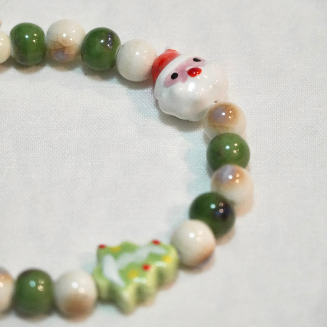 "Puppy's Holiday" Bracelet